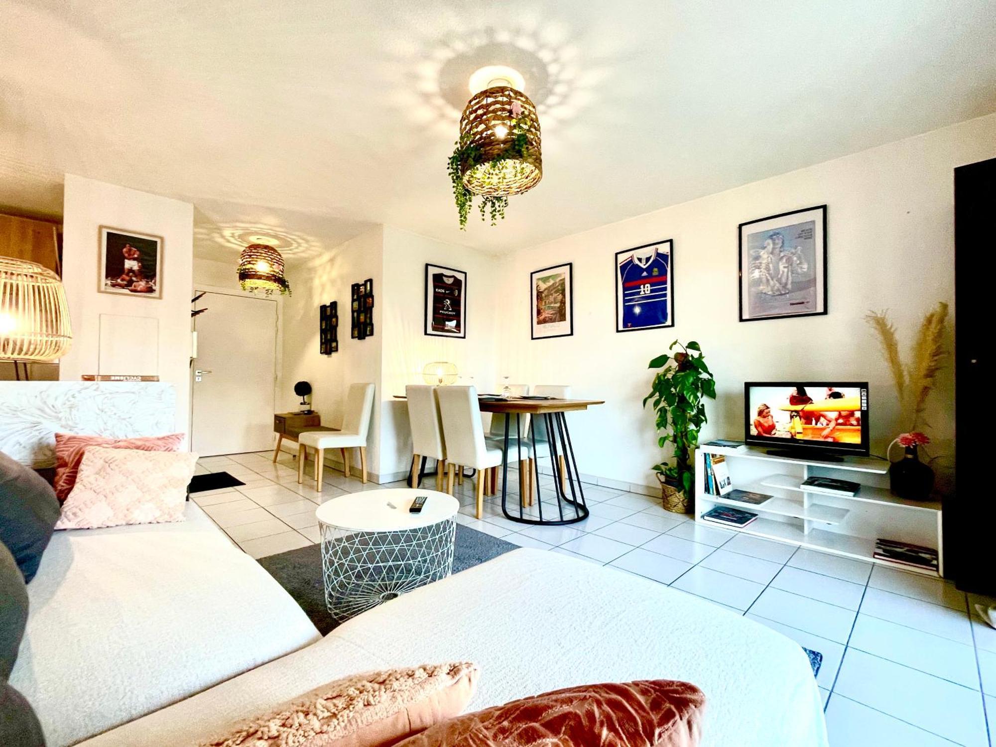Bel Appartement T3 De 60M2 Avec Parking, Terrasse, Proche Du Metro Et Du Periph Toulouse Eksteriør bilde